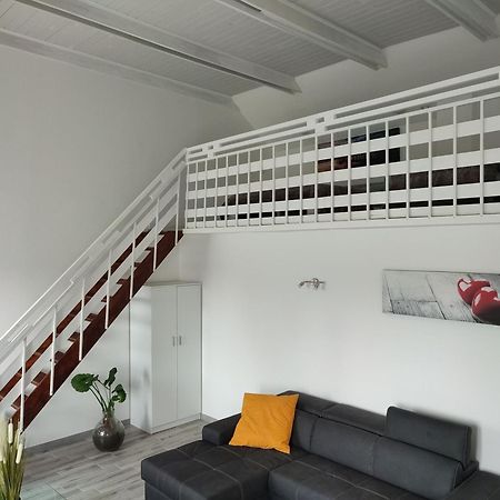 Nautica Tarello - Casa Ena Beb Bed and Breakfast Viverone Εξωτερικό φωτογραφία