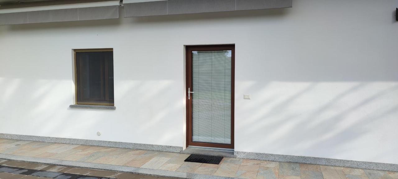 Nautica Tarello - Casa Ena Beb Bed and Breakfast Viverone Εξωτερικό φωτογραφία