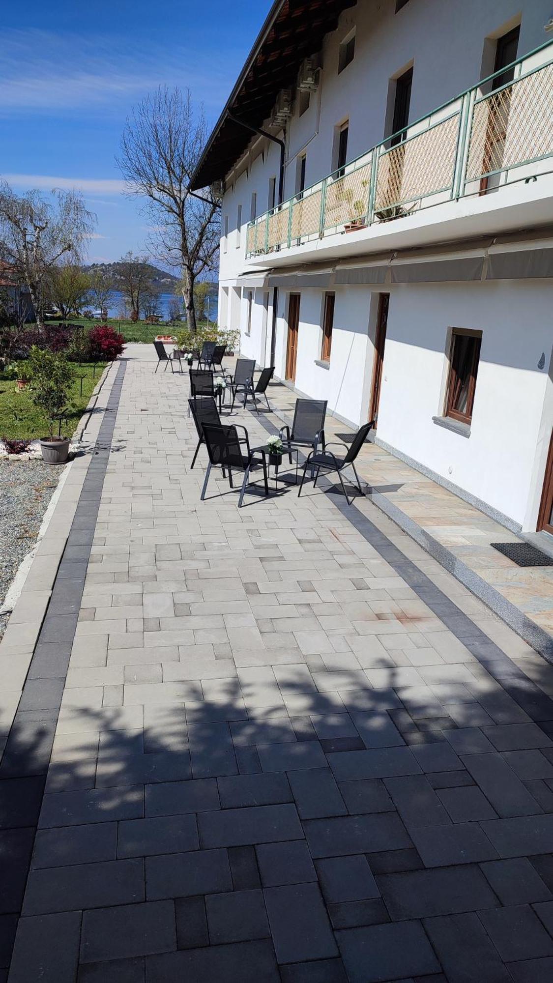Nautica Tarello - Casa Ena Beb Bed and Breakfast Viverone Εξωτερικό φωτογραφία