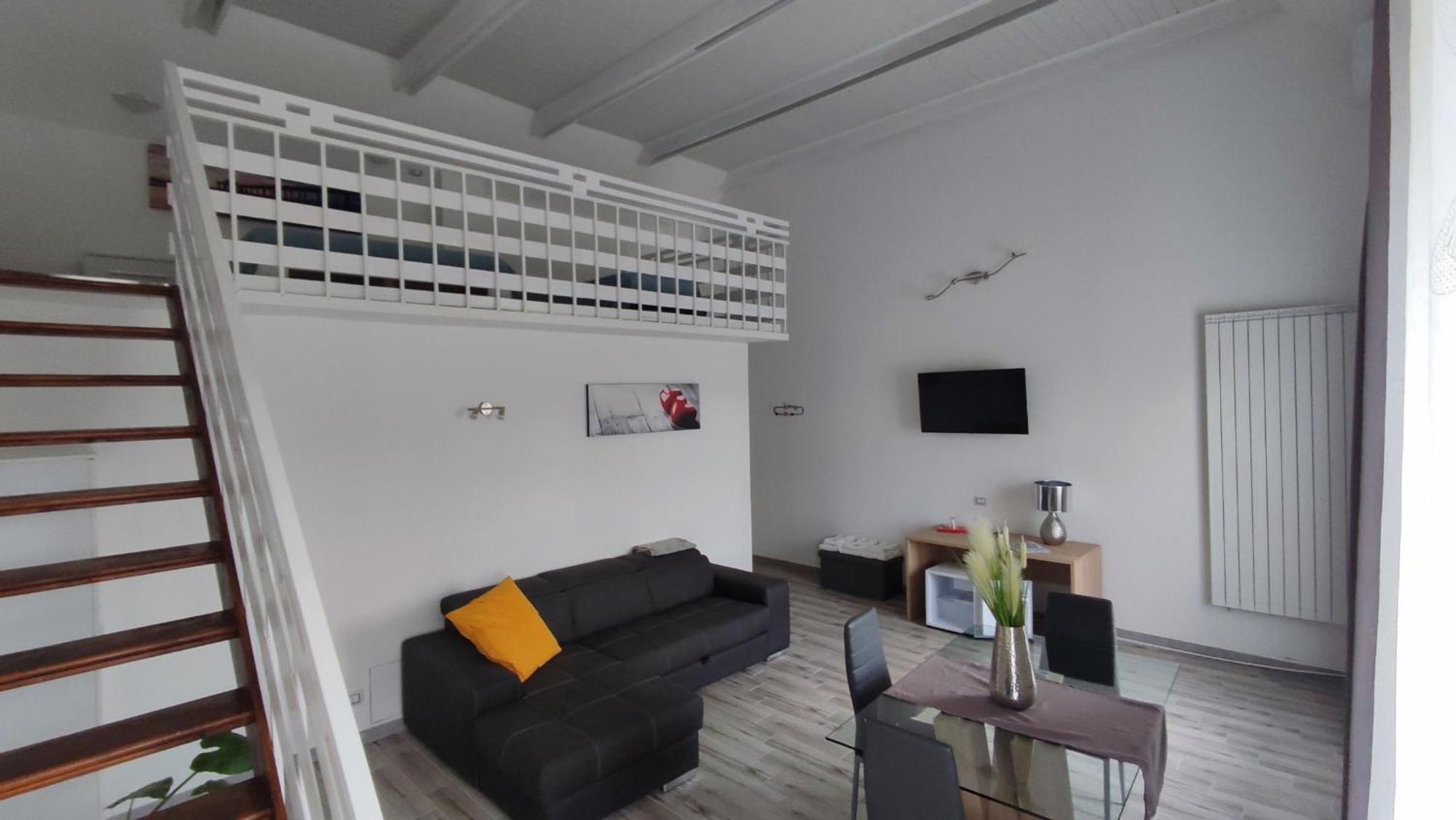 Nautica Tarello - Casa Ena Beb Bed and Breakfast Viverone Εξωτερικό φωτογραφία