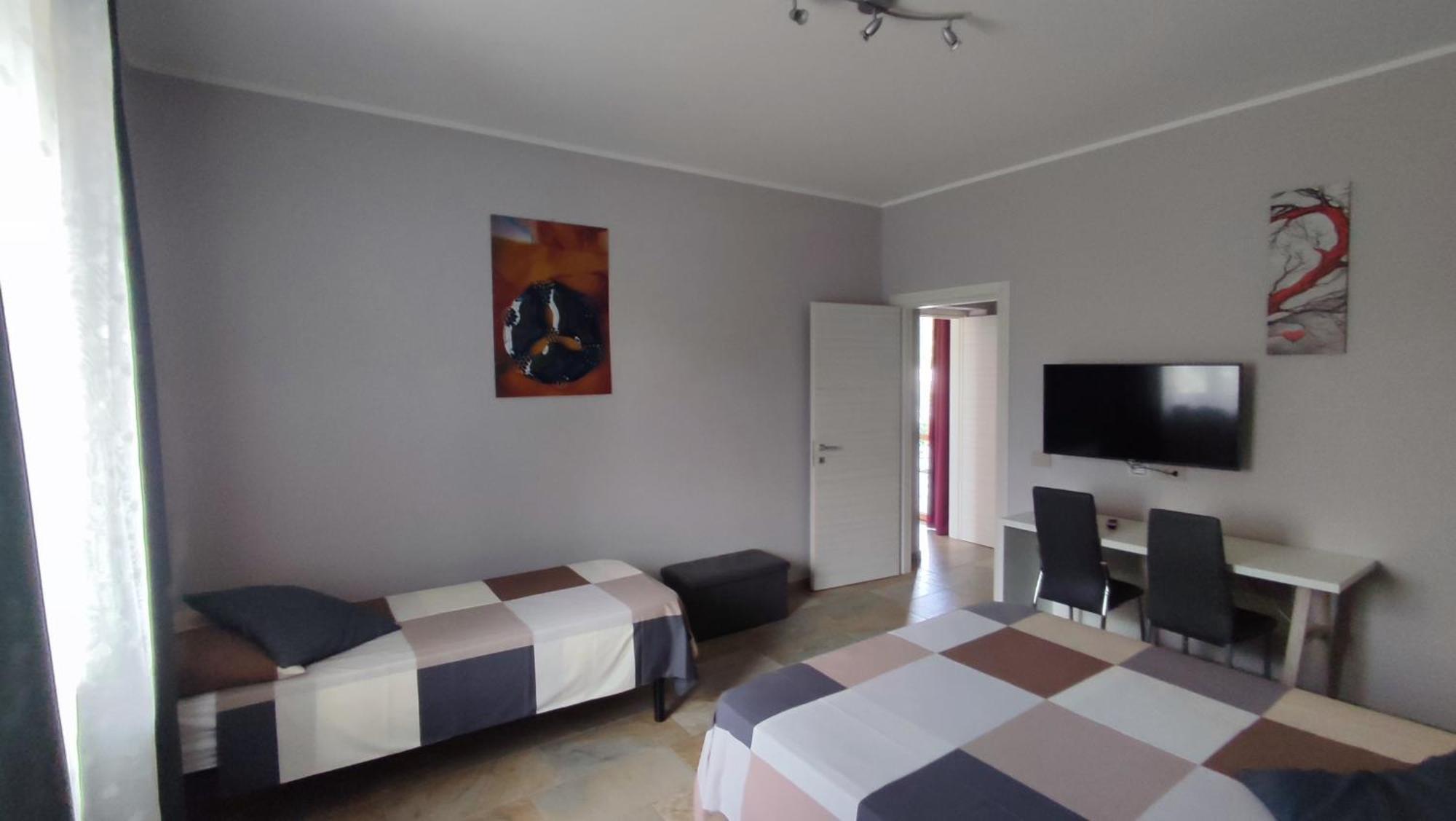 Nautica Tarello - Casa Ena Beb Bed and Breakfast Viverone Εξωτερικό φωτογραφία