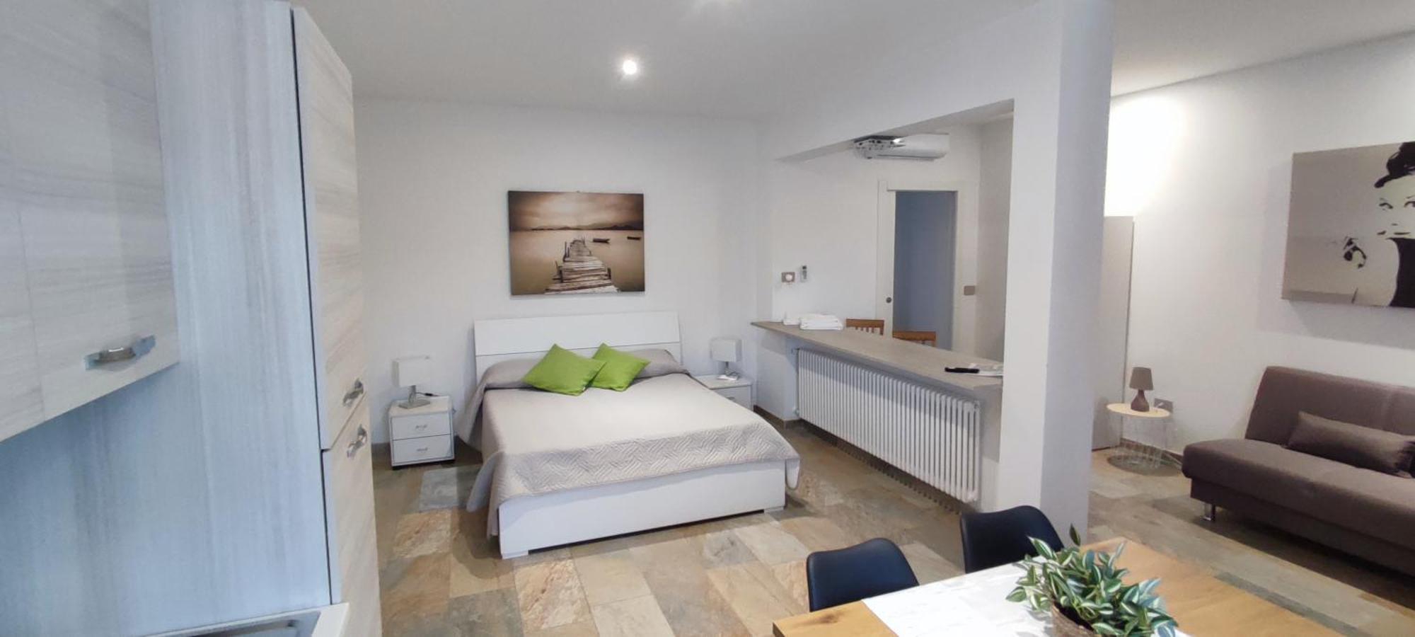 Nautica Tarello - Casa Ena Beb Bed and Breakfast Viverone Εξωτερικό φωτογραφία
